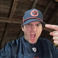 Bears fan